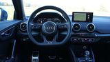 Das Cockpit ist klar gegliedert