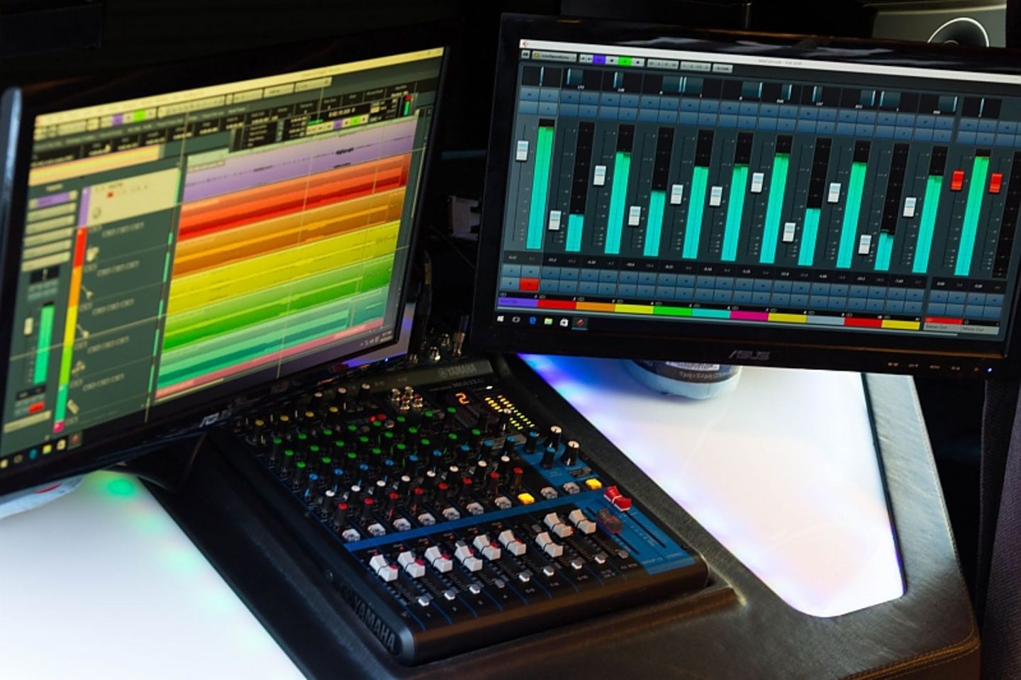 Der Kia Sedona School of Rock ist ein rollendes Musikstudio
