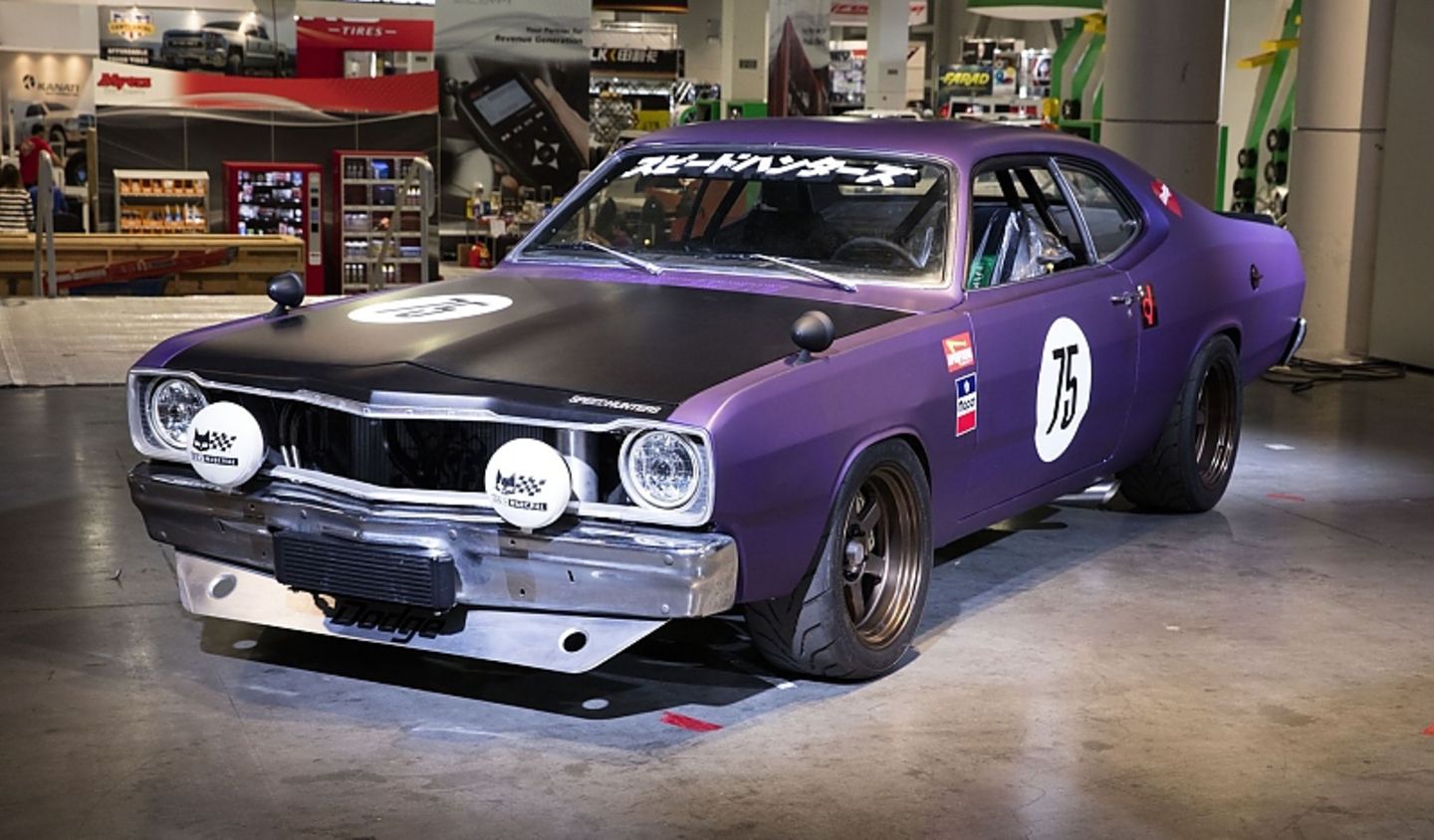 Dodge Dart Baujaher 1975 mit einen 5.7 liter Hemi Motor