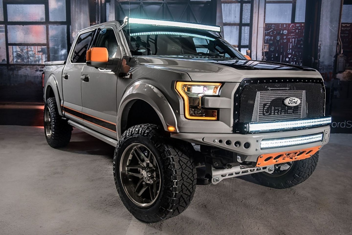 Ford XLT 4X4 Supercrew