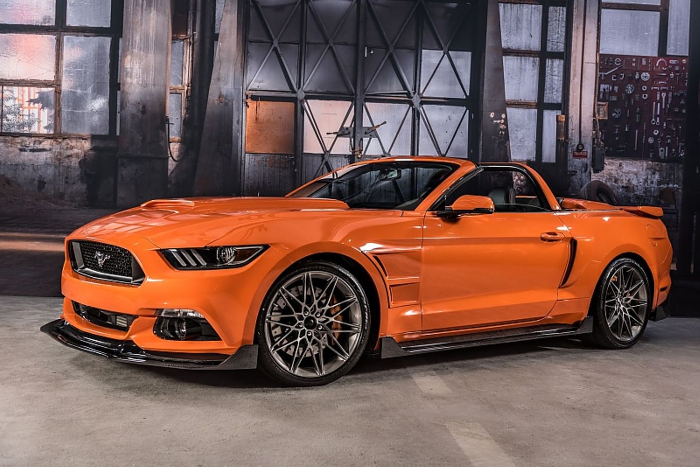 Ford Mustang mit Stitchcraft Interieur
