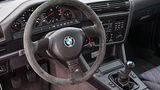 Typisch BMW: das Cockpit ist zum Fahrer geneigt