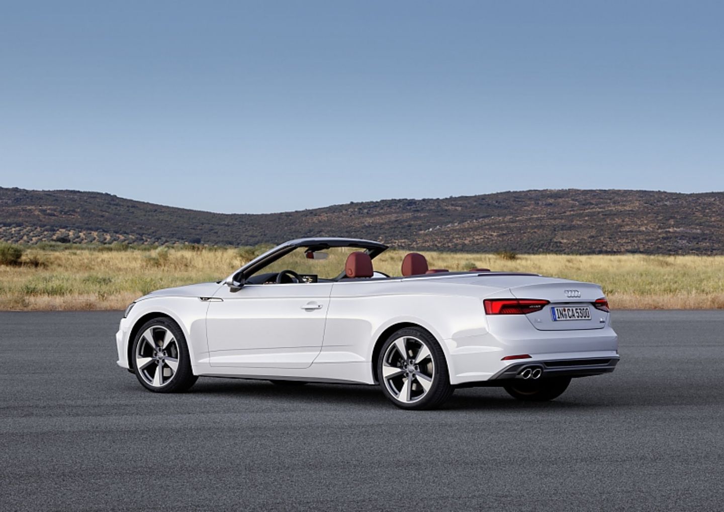 Audi A5 Cabrio - das Heck ist flacher als bisher