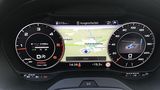 Auf Wunsch packt Audi die Karte zwischen die Rundinstrumente