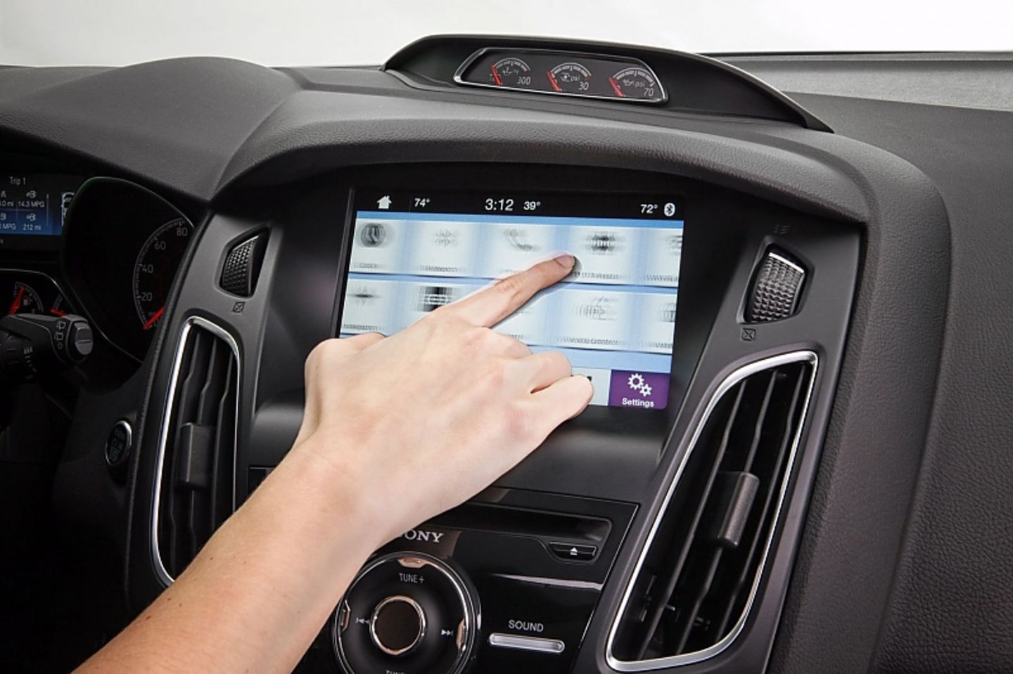 Bei Fords Sync 3 kann man wie beim iPad wischen