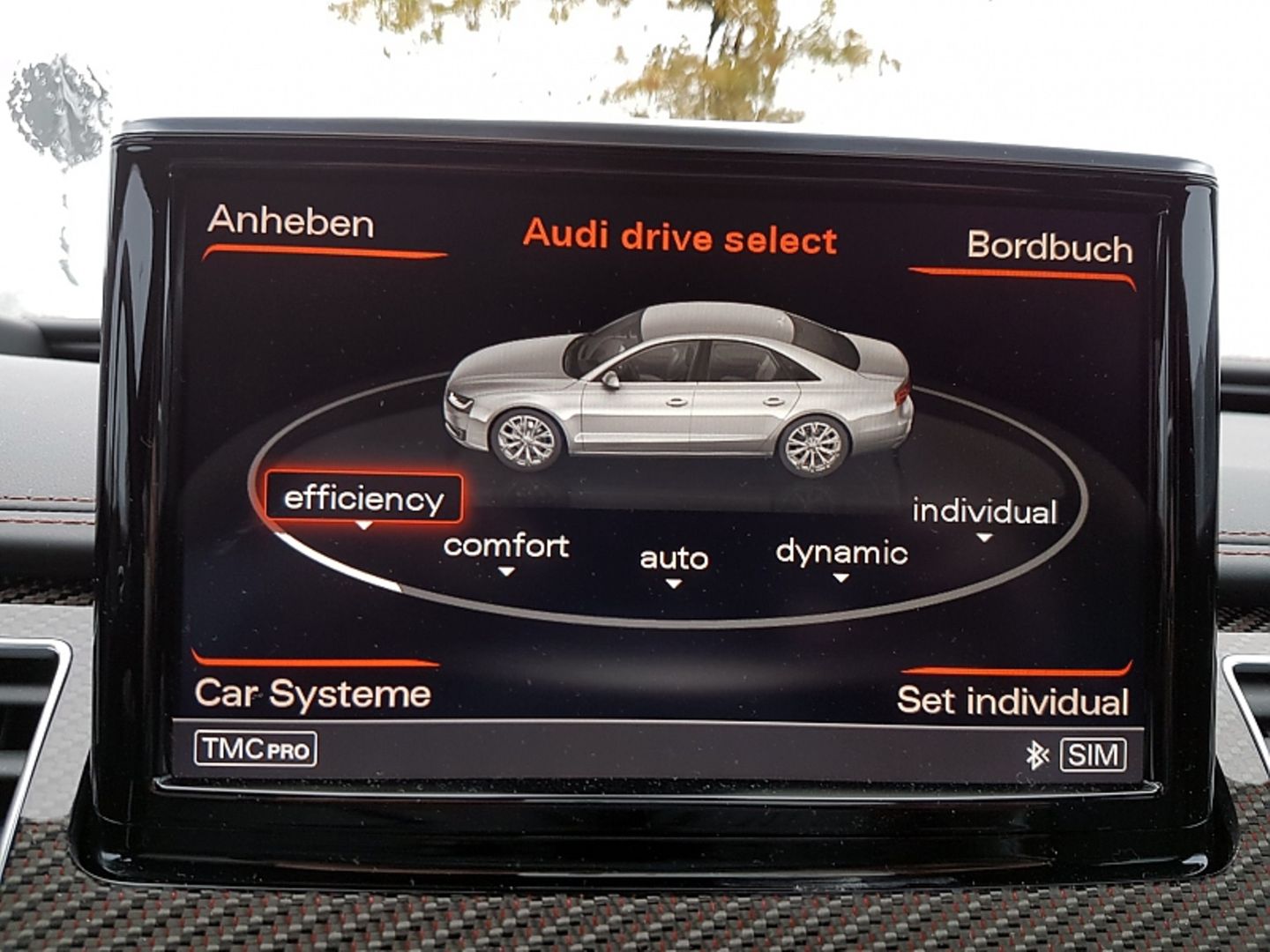Abt Audi S8 Plus - hier wird das Fahrwerk eingestellt