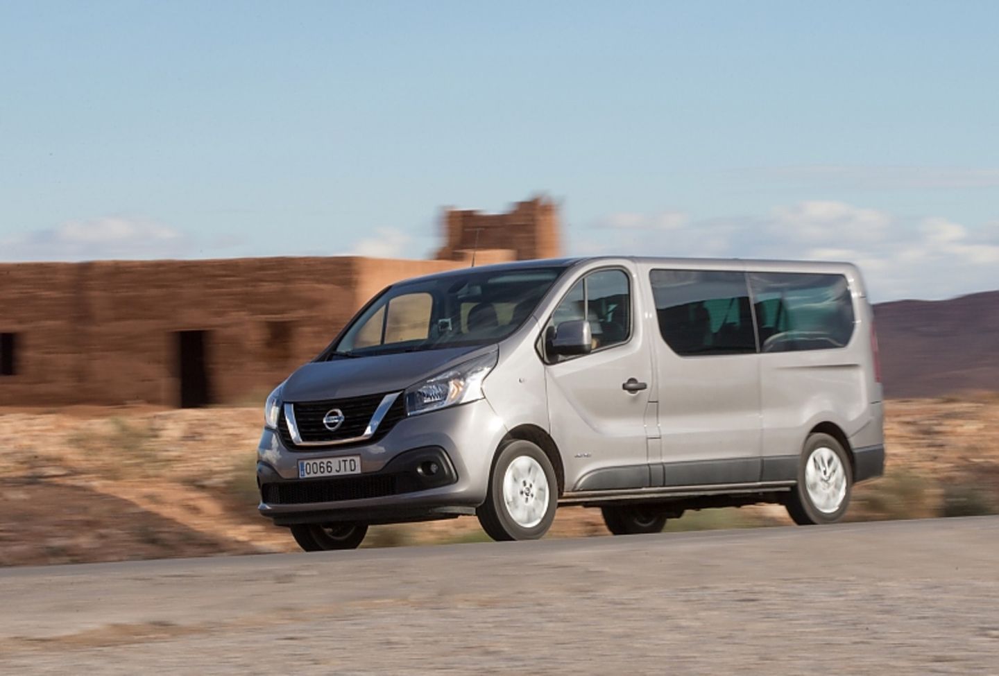Nissan NV300 Kombi