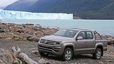 Die 70 Meter hohe Wand des Perito Moreno Gletschers ist dann doch ein wenig zu steil für den Amarok.