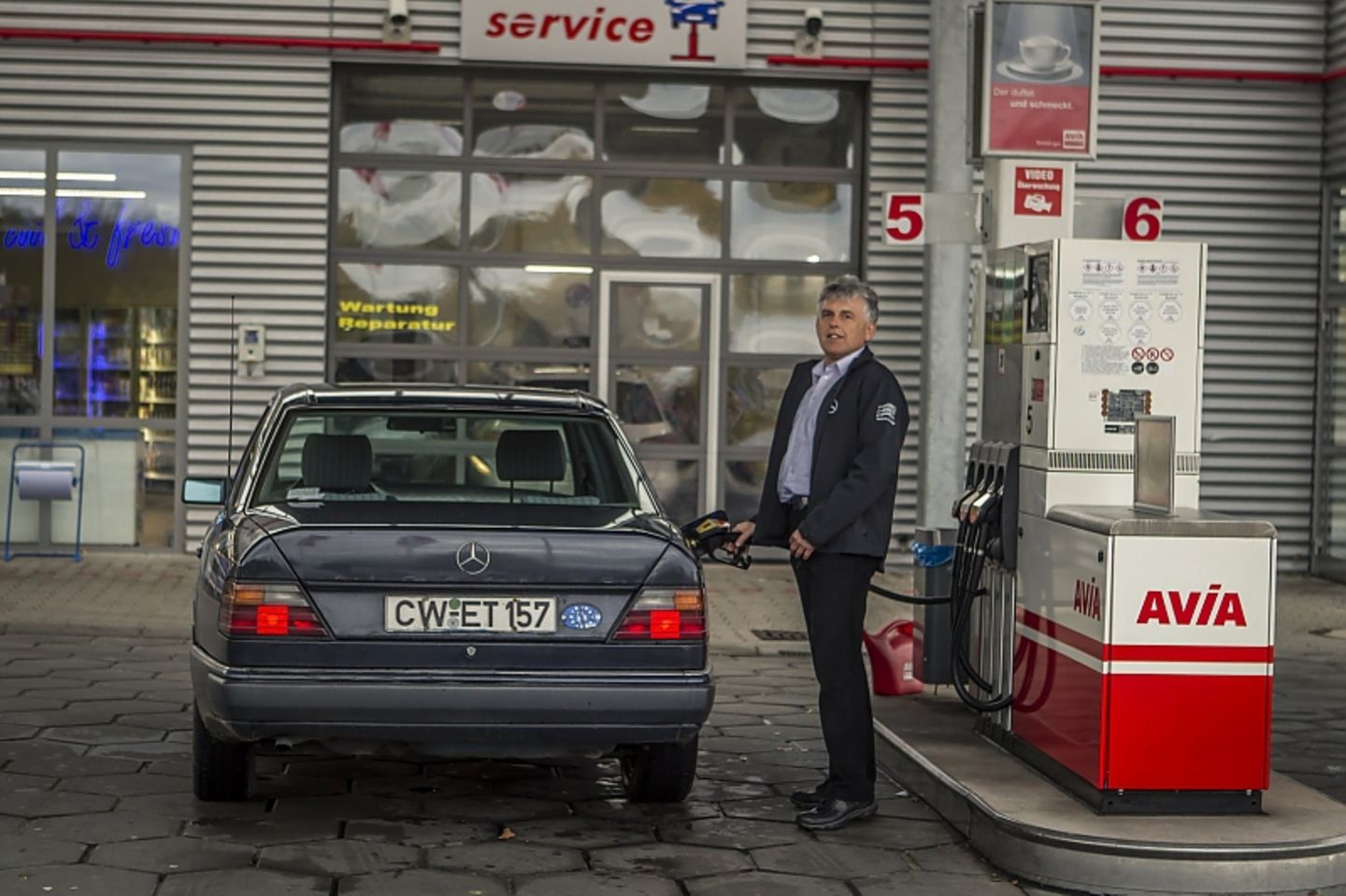 Mercedes 200 D Kilometer-Millionär - sechs Liter auf 100 km