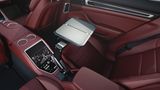 Porsche Panamera Executive - mit ausklappbaren Tischen im Fond