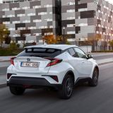 Toyota C-HR - deutlich besser schlägt sich der 1,2 Liter große Turbobenziner