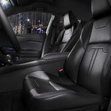 Toyota C-HR - die Vordersitze sind allemal bequem