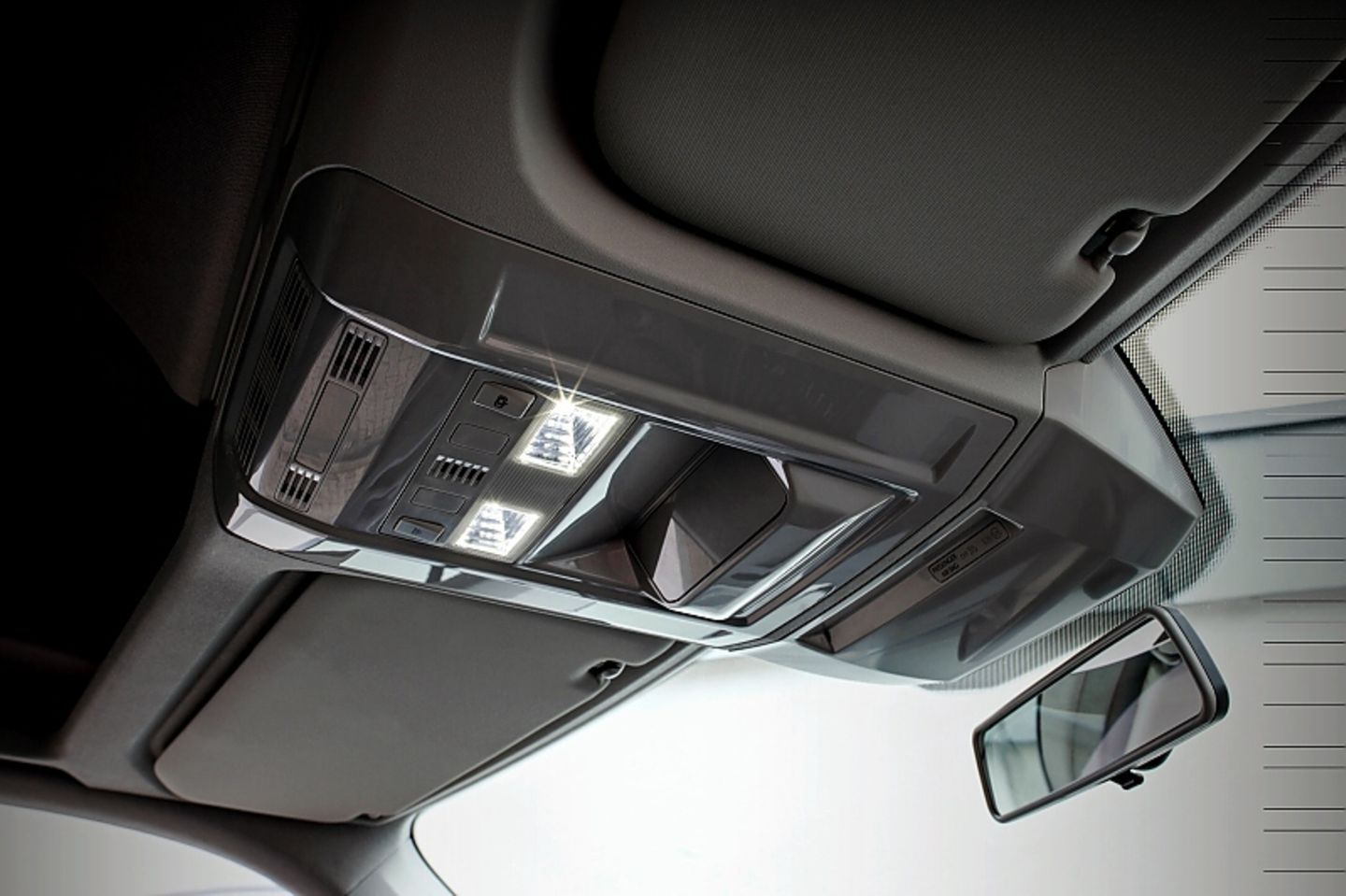 Der Volkswagen Crafter verfügt über zahlreiche Ablagen