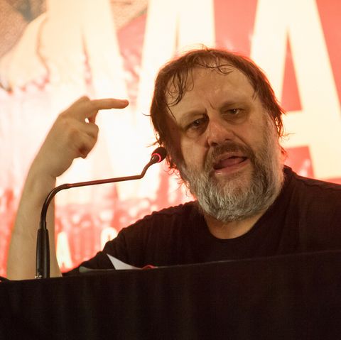 Slavoj Žižek im Gespräch über Flüchtlinge, politische Strömungen und unser System