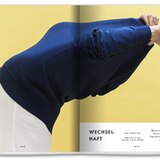 Wechselhaft: Frühjahrsmode zum Aus-dem-Shirt-fahren.