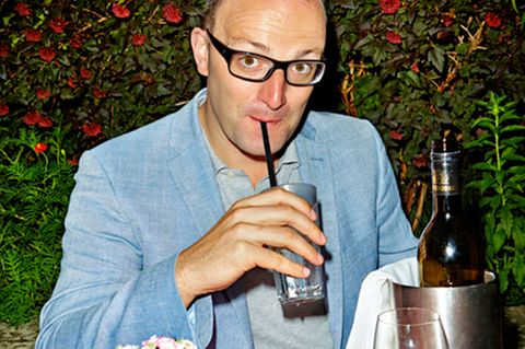 Eine Flasche Wein und drei Gin Tonic: "Die füllen mich hier ab": Auf ein Glas mit Jens Spahn von der CDU