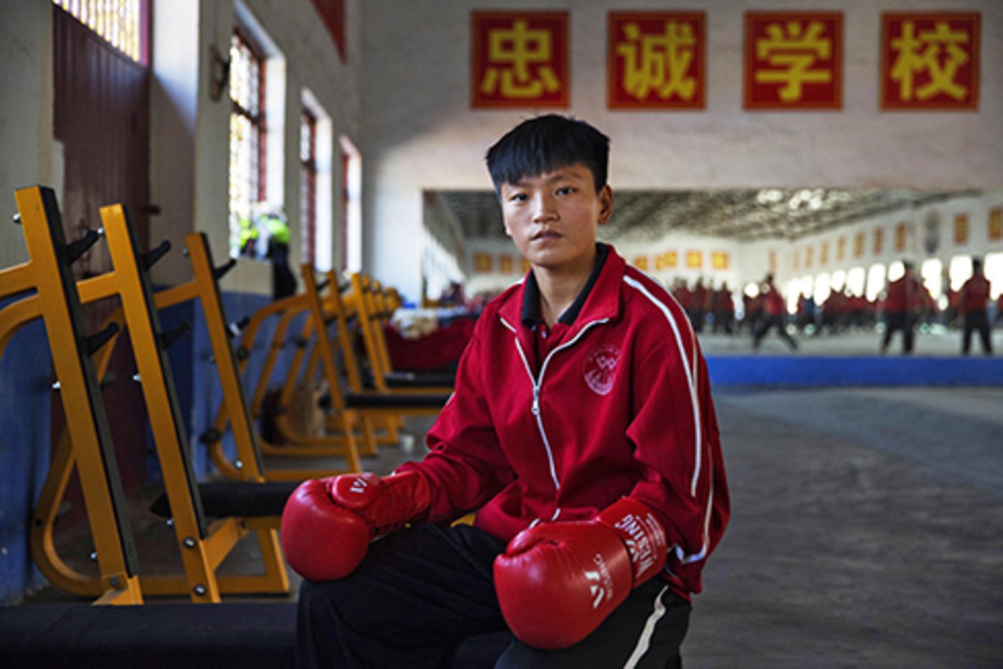 Jiaqi Jiang, 19, hat bereits zwei Goldmedaillen im Kickboxen gewonnen. Ihre Eltern wollten zunächst verhindern, dass sie Kung-Fu lernt, weil sich das für Mädchen nicht gehöre. Mittlerweile sind sie stolz auf ihre Tochter.