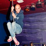 Auch in der Disko Skinadis kann man die Körperspannung trainieren.