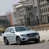 Prachtbauten bilden eine beeindruckende Kulisse