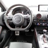 Das Cockpit des MTM Audi RS3 R
