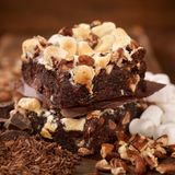 Haltbarkeitsdatum  Bei gemahlenen, gehackten oder gehobelten Nüssen gibt vor allem das Mindeshaltbarkeitsdatum (MHD) Aufschluss darüber, ob die Nüsse noch gut sind. Verarbeitete Nüsse können schnell ranzig werden, deshalb orientieren Sie sich am MHD – oder aber verlassen Sie sich auf ihren Seh-, Geruchs- und Geschmackssinn.