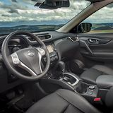 Typisches Nissan-Cockpit