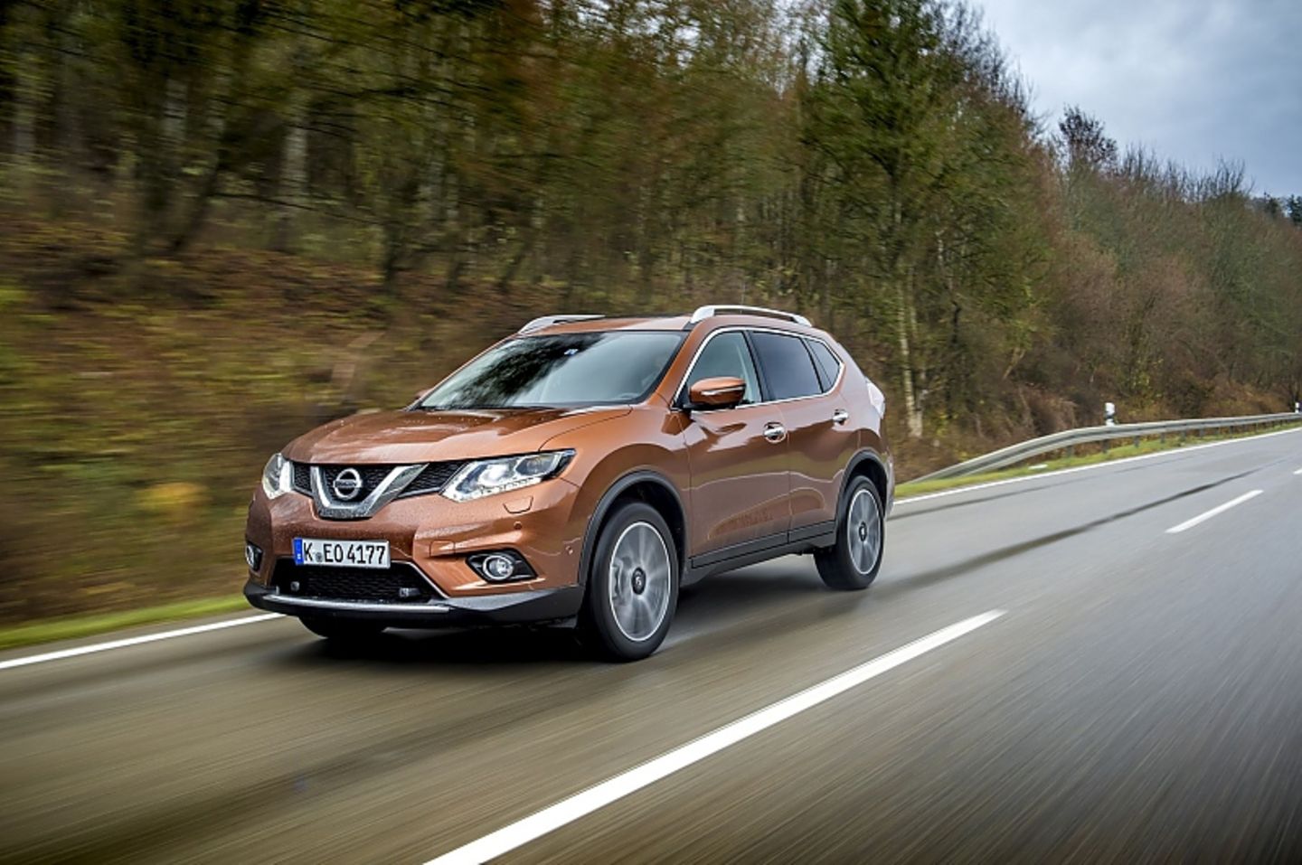 Der Nissan X-Trail 2.0 dCi ist eher kommod abgestimmt