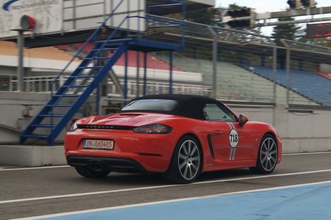 MTM Porsche 718 Boxster S - die Höchstgeschwindigkeit steigt auf knapp 300 km/h