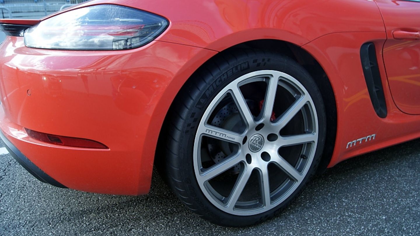 MTM Porsche 718 Boxster S - die 20 Zoll Felgen kosten 5.500 Euro Aufpreis