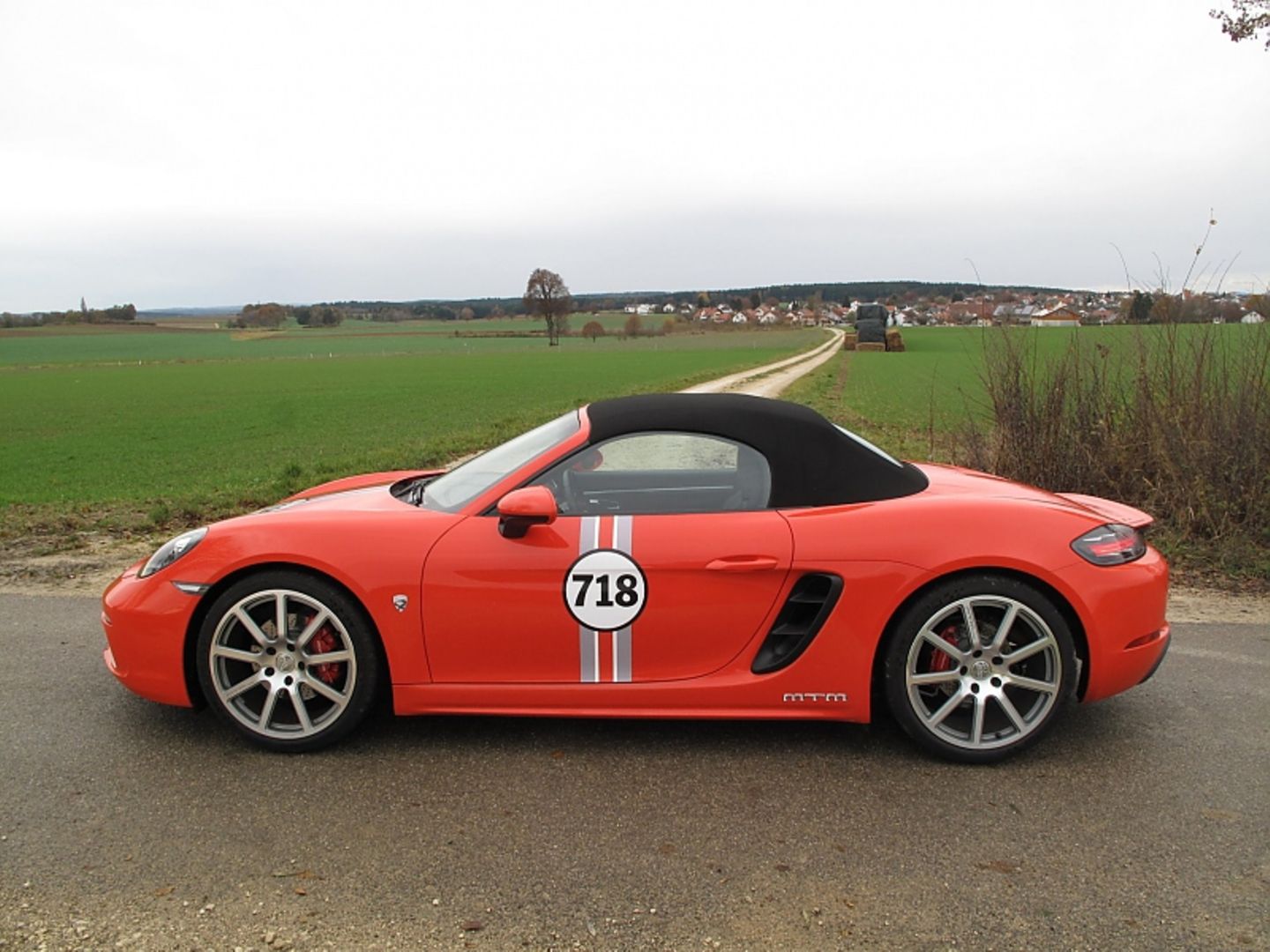 MTM Porsche 718 Boxster S - 4,37 Meter lang