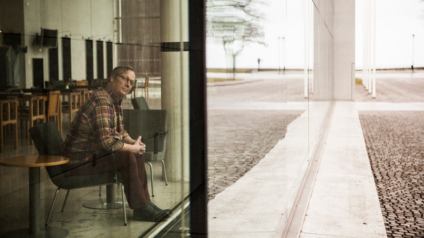 Der Author Jonas Jonasson in der Bibliothek "Högskola" in Visby