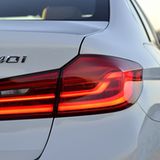 Auf Wunsch steht eine Integral-Aktivlenkung parat.