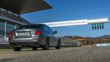 Der Mercedes AMG E 63 S 4Matic+ hat eine Neungang-Automatik.
