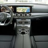Das Cockpit des Mercedes AMG E 63 S 4Matic+.