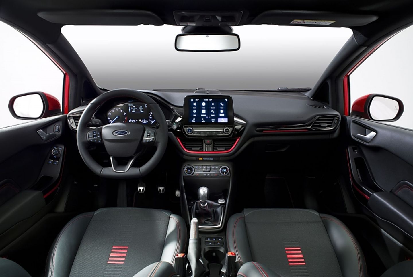 Das Cockpit ist deutlich moderner