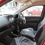 Der Innenraum wirkt nicht billig