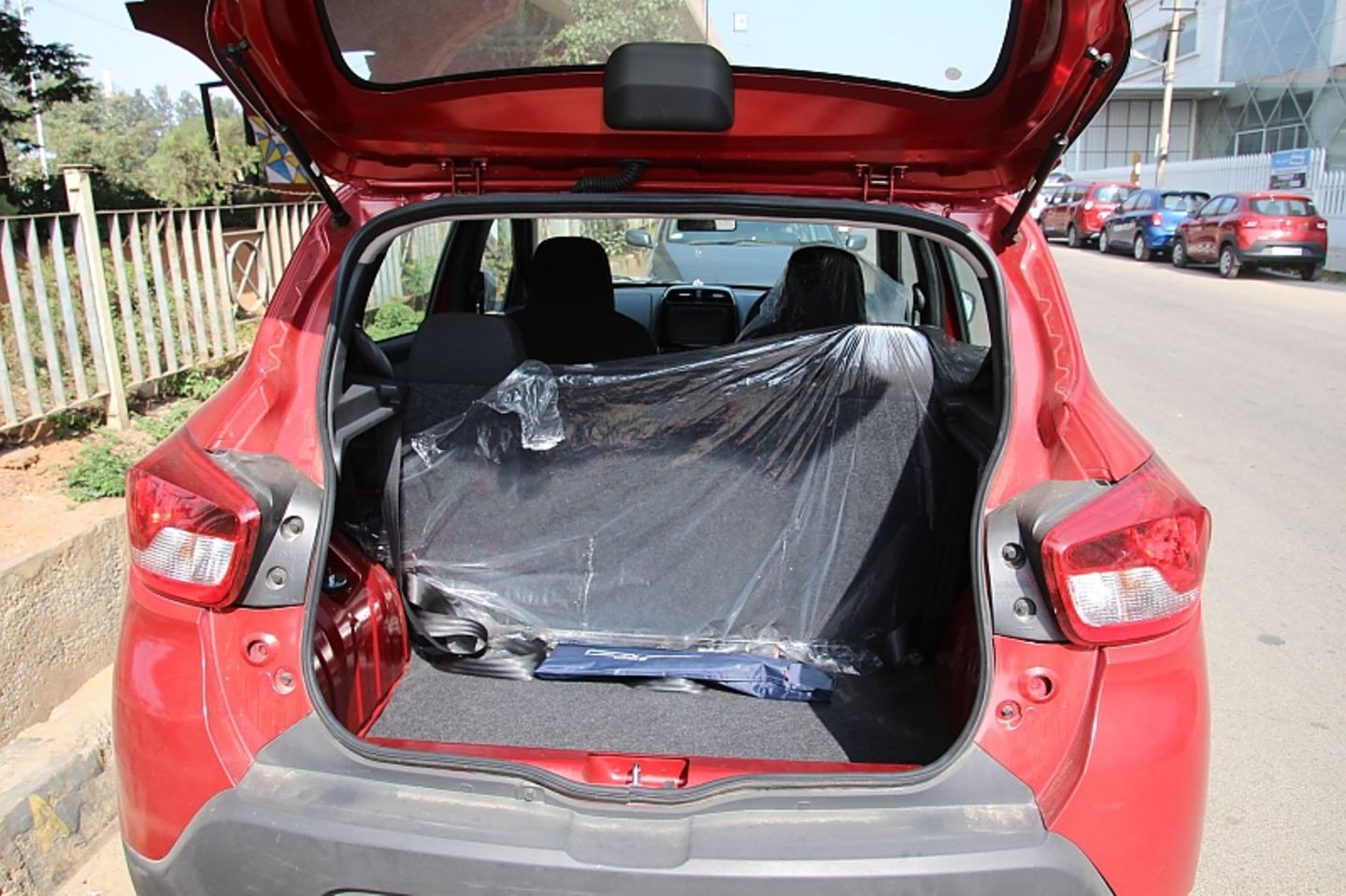Der Kofferraum fasst zwischen 300 und 1.115 Liter
