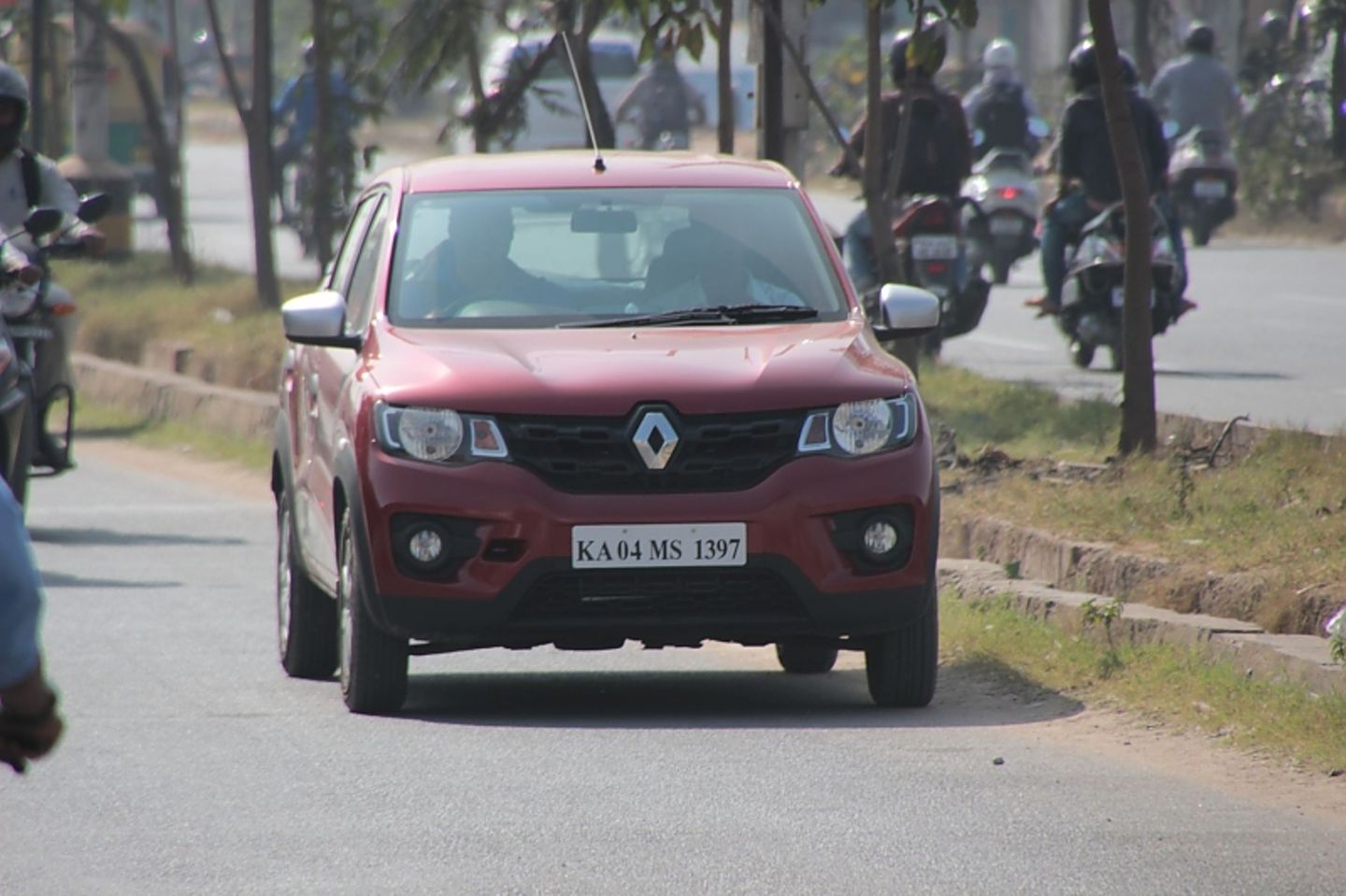 Der Renault Kwid tritt mit dem Einliter-Motor quirlig an