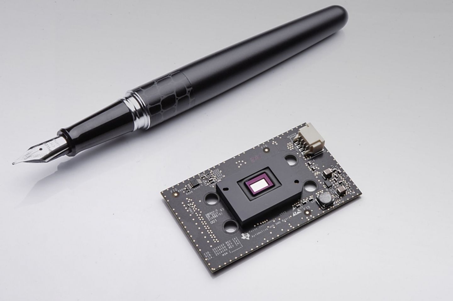 Die Halbleitertechnik stammt aus dem Hause Texas Instruments