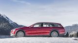 Der Mercedes E 220 d All-Terrain ist 4,95 Meter lang,...