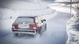 Im Schnee lässt sich der Mercedes E 220 d All-Terrain fahren wie auf Asphalt.