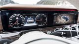 Das Interieur der E-Klasse ist schon bekannt - aber noch immer eindrucksvoll.