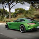 Er hat ein Siebengang-Doppelkupplungsgetriebe an Bord.