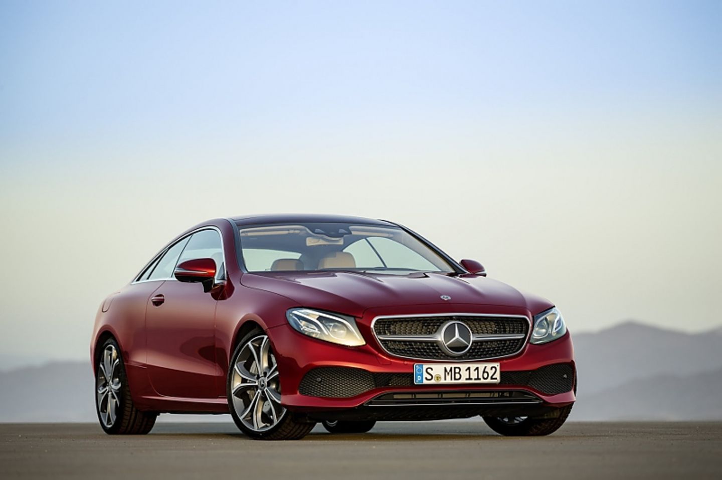 Mercedes E-Klasse Coupé 2017 - großer Kühlergrill