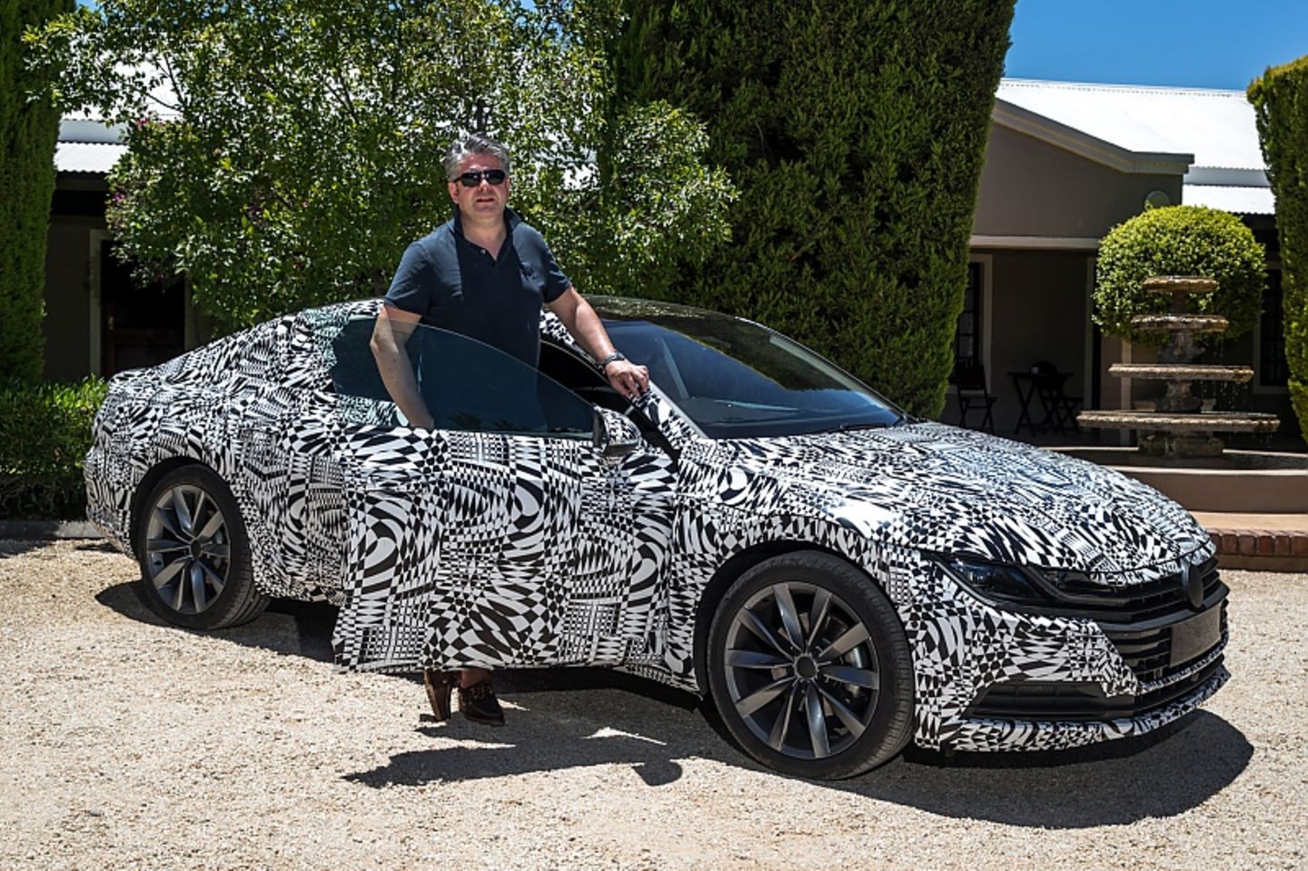 VW Arteon Prototyp