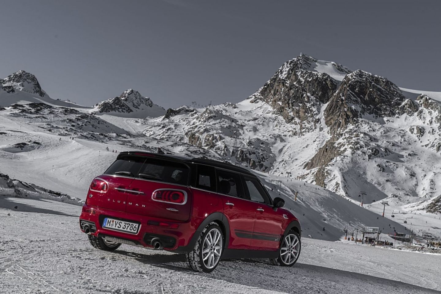 Trotz Sportfahrwerk ist der Mini John Cooper Works Clubman einigermaßen komfortabel