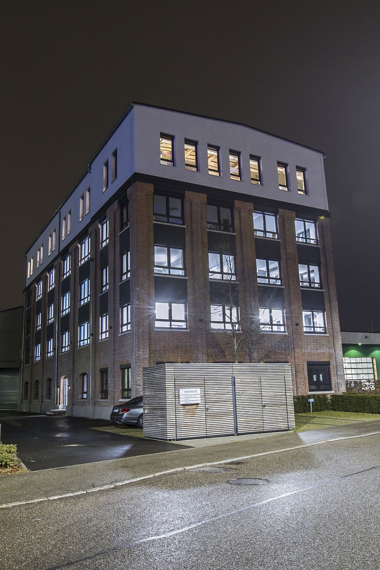 Das unscheinbare Gebäude in Stuttgart - Fellbach