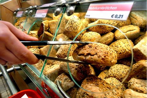 Brötchen vom Supermarkt oder dem Backshop