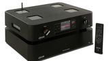 Ayon S-5    Was machen HighEnd-Audio-Freunde, die auch an vergleichsweise schnödes Streamingaudio höchste Ansprüche legen? Sie greifen sehr tief in die Tasche und gönnen sich für knapp 15.000 Euro die Ayon S-5. Der Netzwerkstreamer aus Österreich verbindet die in Sachen Klang ungeschlagene Röhrentechnik im Vorverstärker mit digitalen Signalen. Die S-5 versteht daher Formate wie MP3, WMA, ACC und Ogg Vorbis. Via VTuner ist auch Internetradio möglich. Selbstredend gehören an ein solches Edelgerät entsprechend hochwertige Boxen und Kabel.