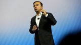 Renault Nissan Chef Carlos Ghosn stellte auf der CES 2017 neue Technologien für das autonome Fahren vor die von der Nasa entwick